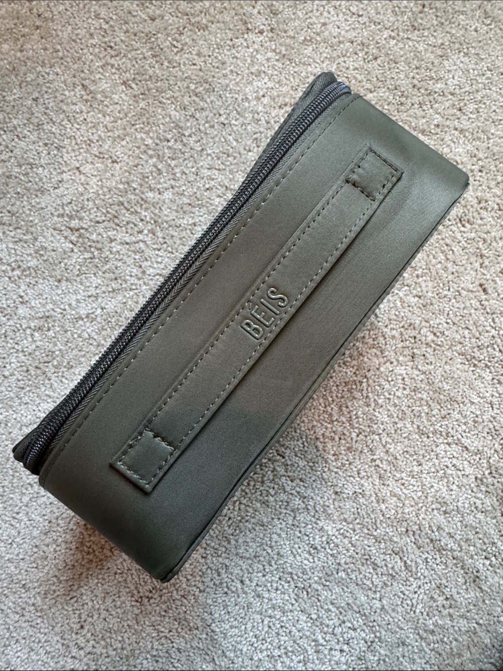BEIS In Flight Cosmetic Bag Set - Picture 3 of 8